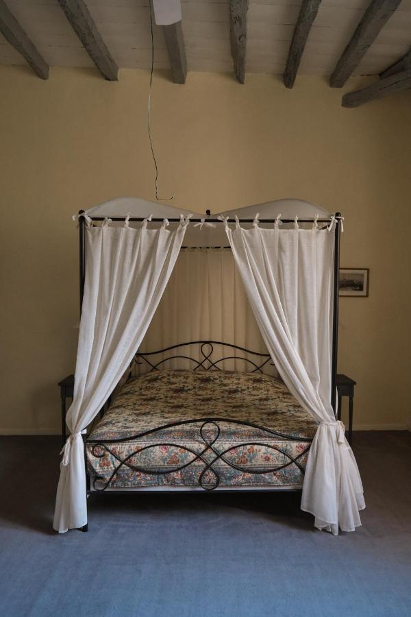 Bed and Breakfast L'Ancien Couvent Cahuzac Esterno foto