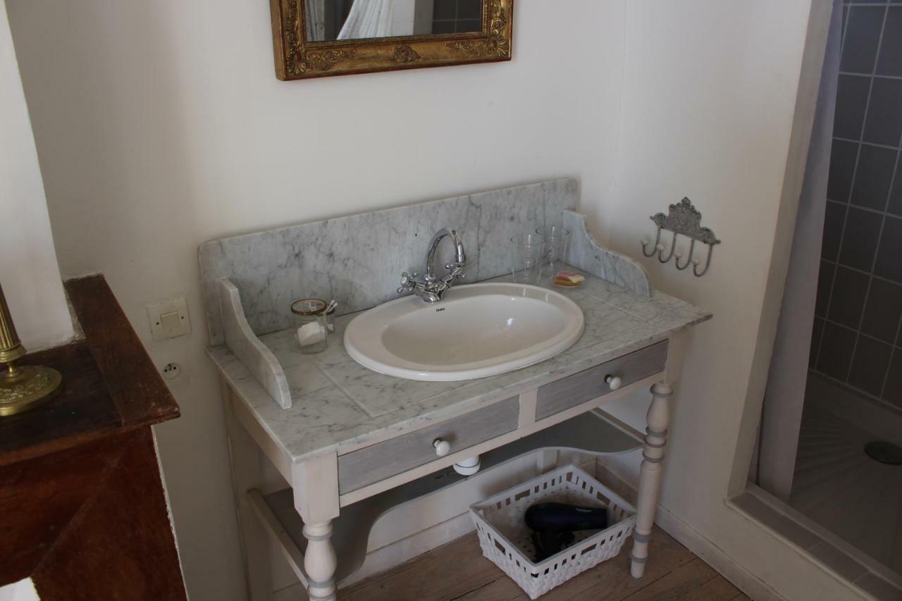 Bed and Breakfast L'Ancien Couvent Cahuzac Esterno foto